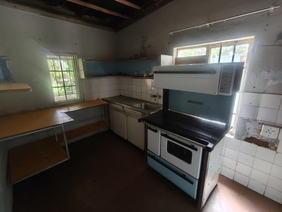 4 Bedroom Property for Sale in Groot Marico North West